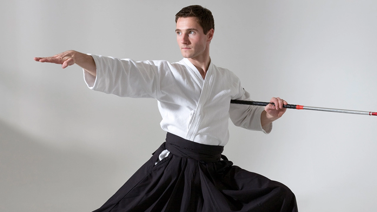 Dlaczego w aikido noszą hakamę?